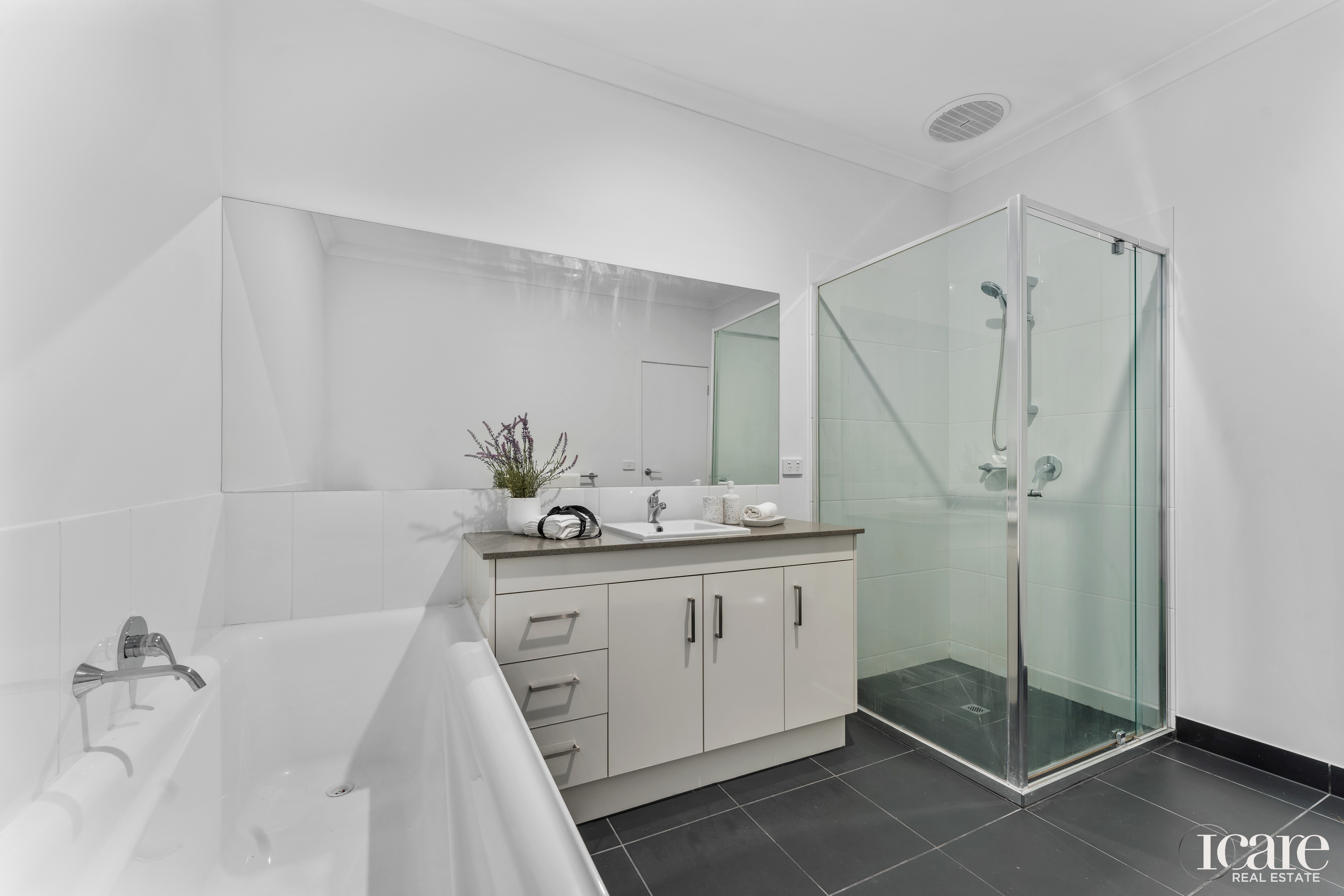 18 Pebblestone Circuit, Clyde North VIC 3978, Clyde North - Thumbnail 5