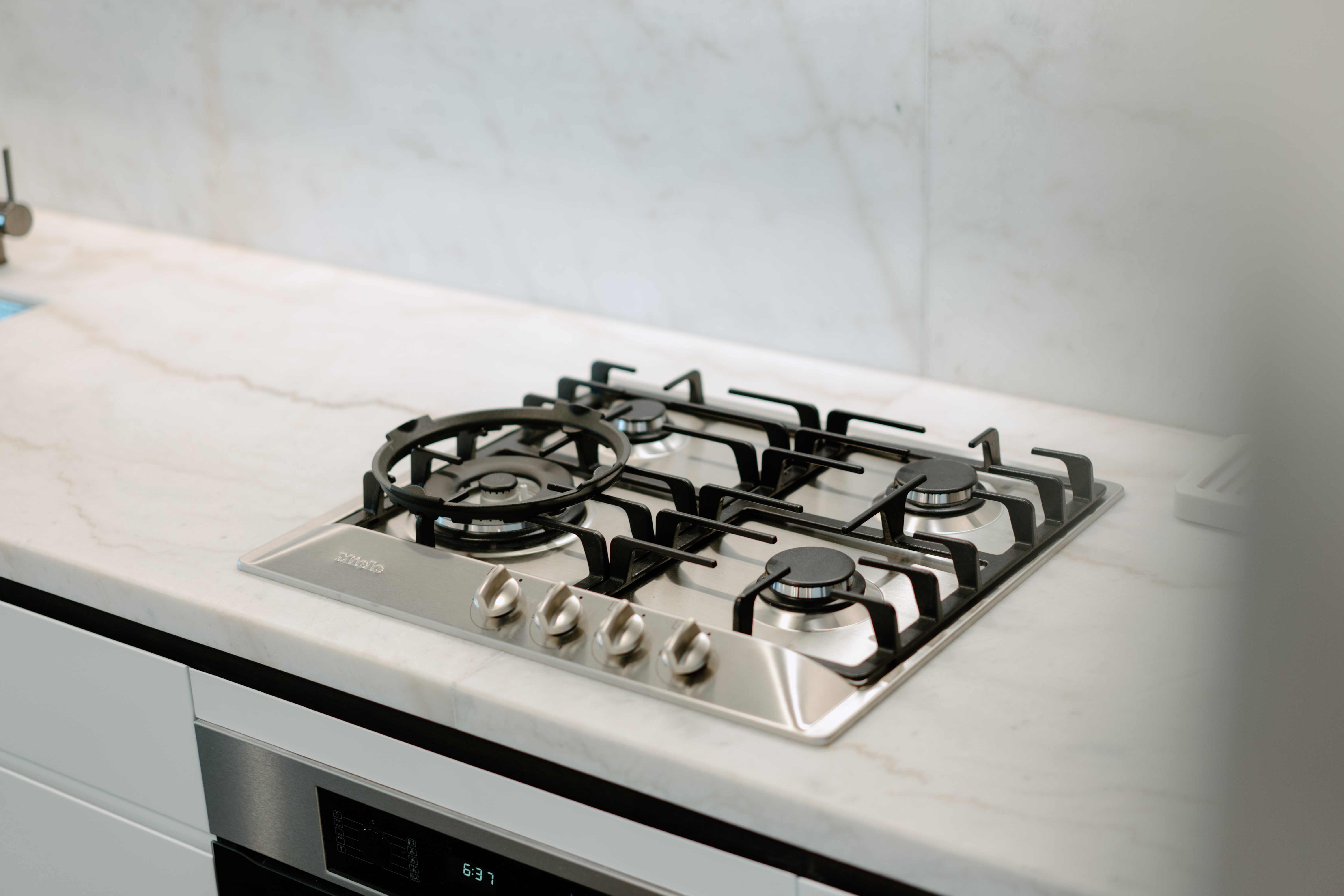 2607/851 Whitehorse Road, Box Hill VIC 3128, Box Hill - Thumbnail 2