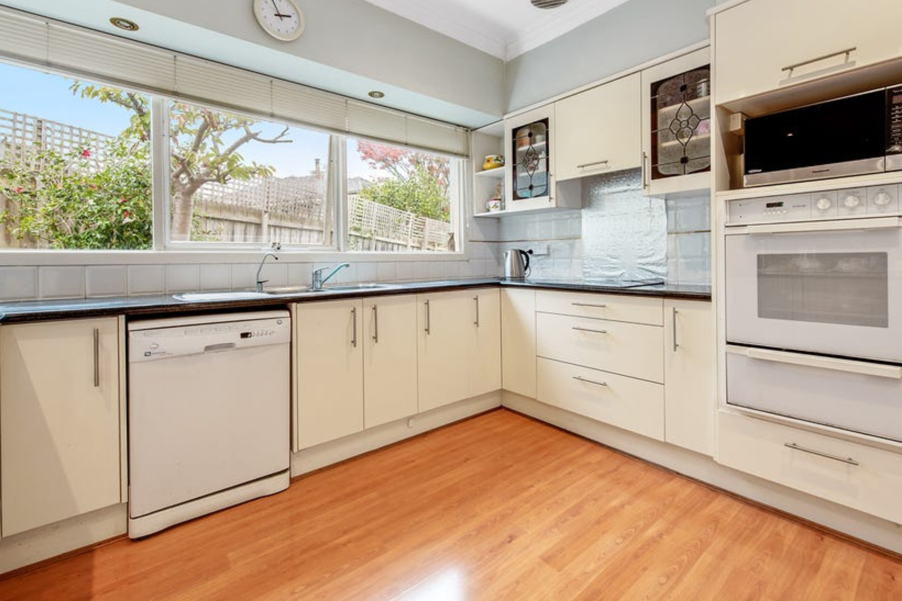 62 Woodhouse Grove, Box Hill North VIC 3129, Box Hill North - Thumbnail 4