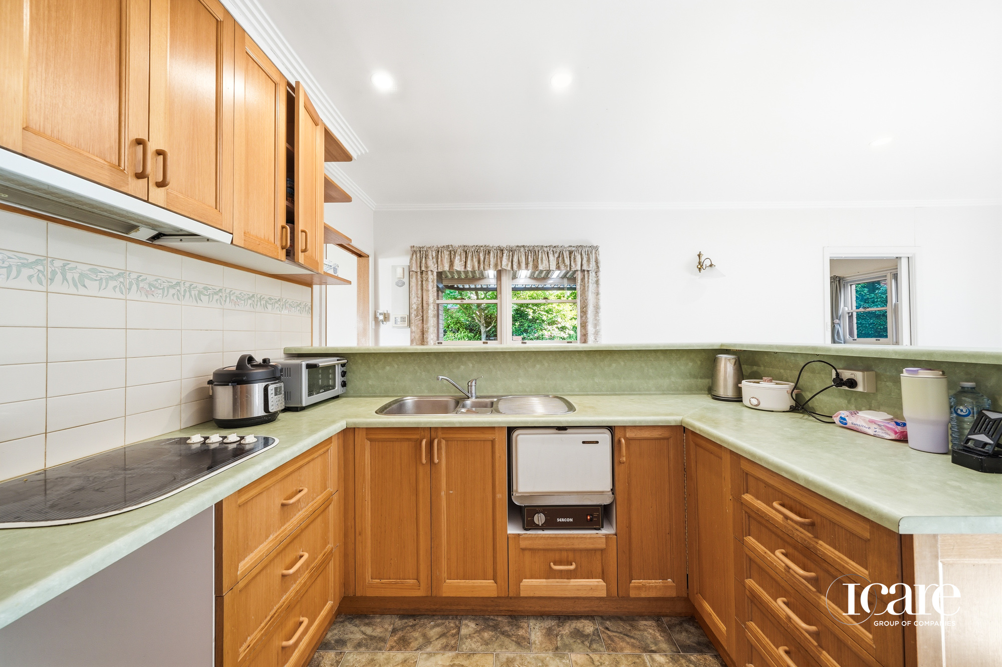 13 Mount Pleasant Drive, Mount Waverley VIC 3149, Mount Waverley - Thumbnail 3