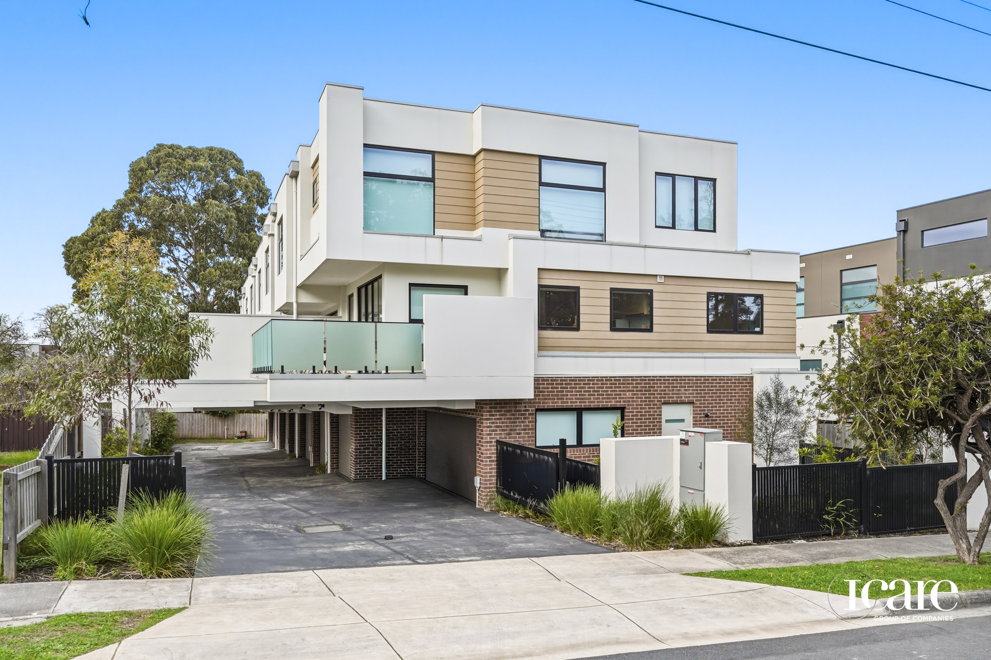 4/587 Boronia Road, Wantirna - Image 1